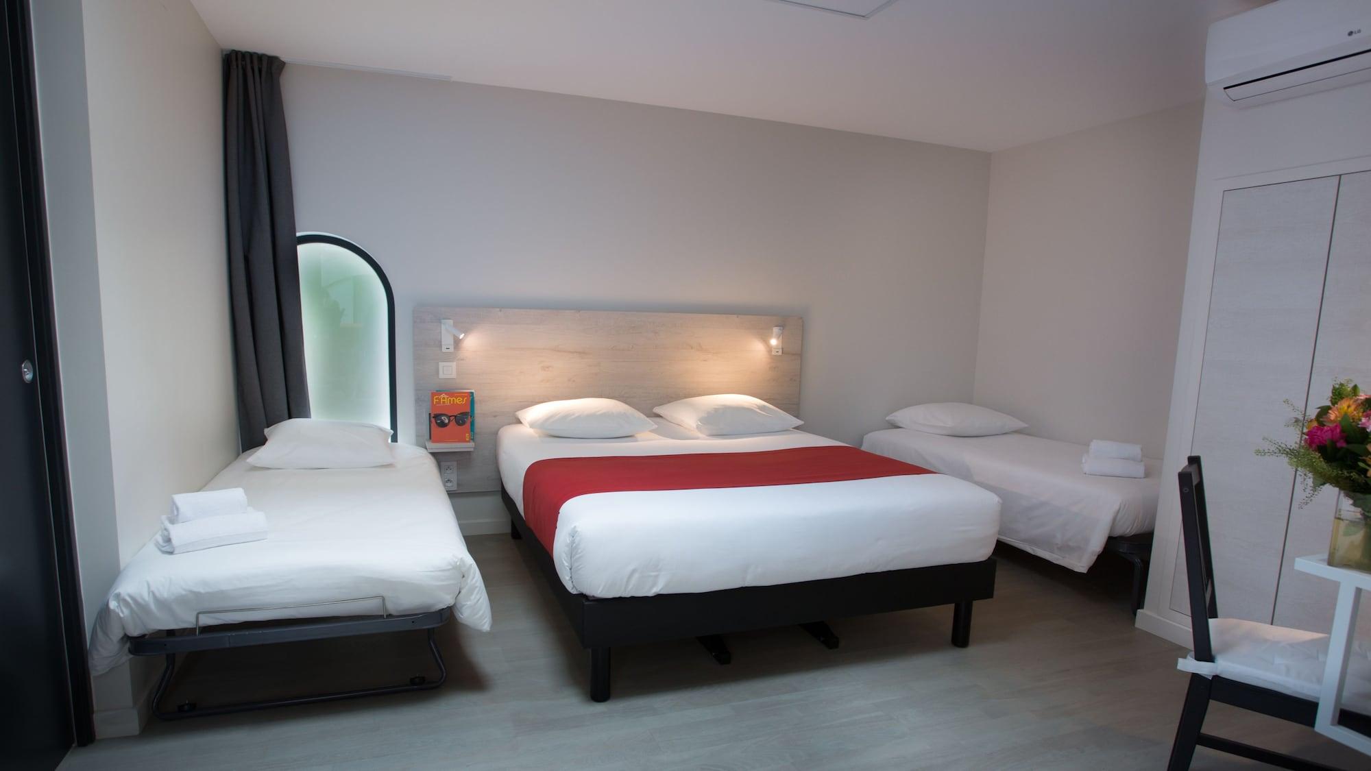 Hotel La Fabrique ラ・ロシェル エクステリア 写真
