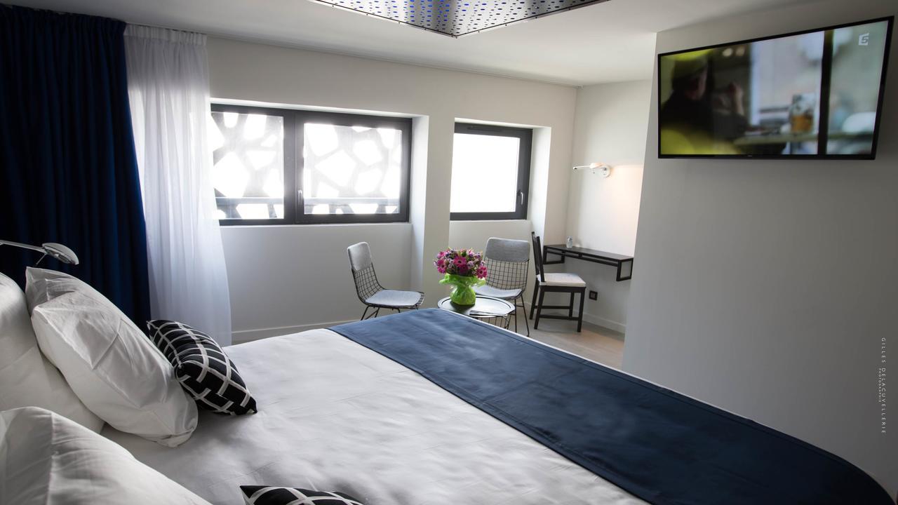 Hotel La Fabrique ラ・ロシェル エクステリア 写真